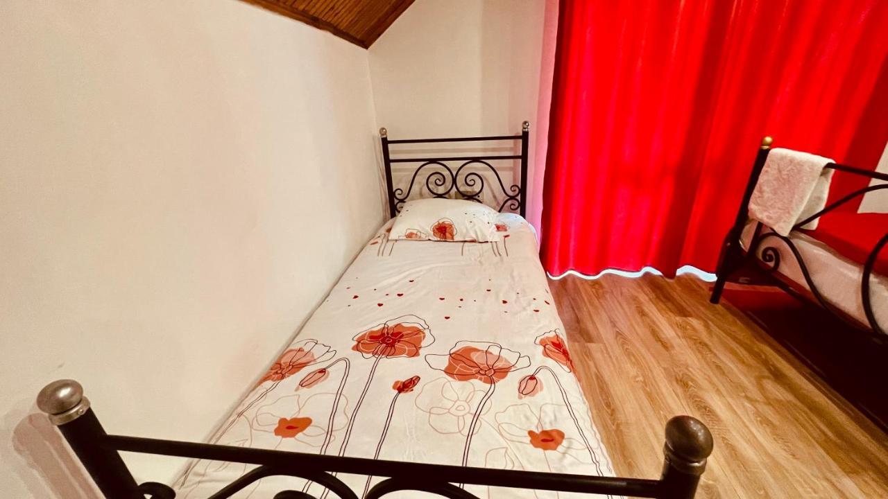 Hotel Drinos Tirana Exteriör bild
